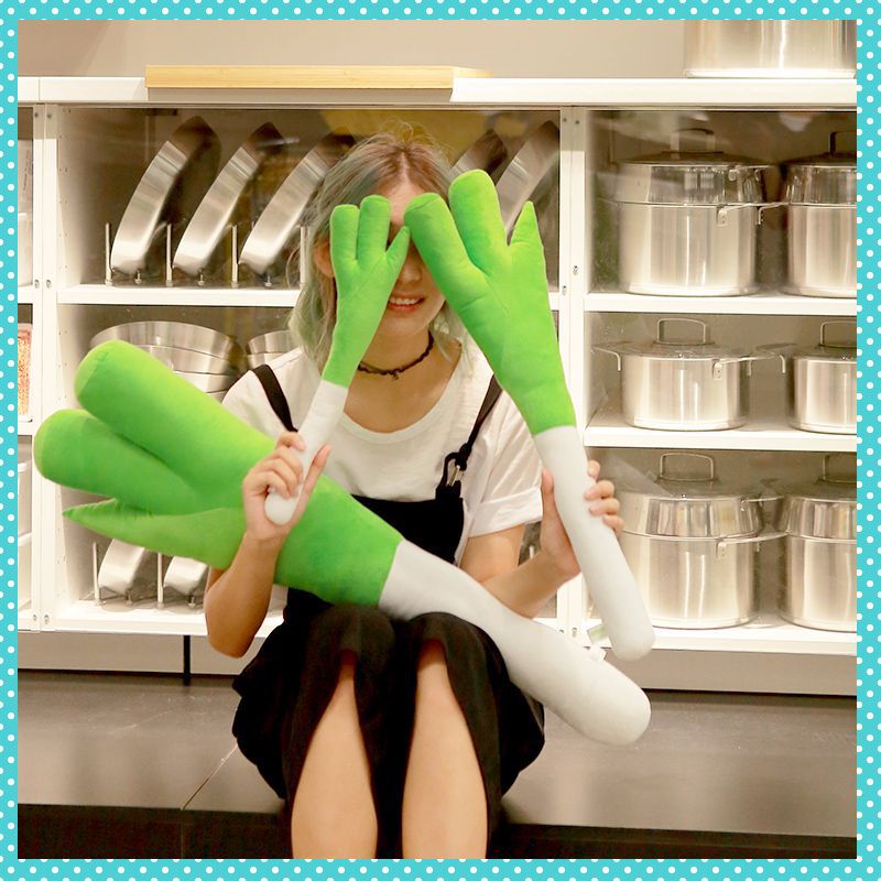 Japanese Animation Peripheral  - Plant Parent Pillow のレビューと価格