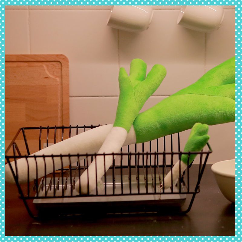 Japanese Animation Peripheral  - Plant Parent Pillow のレビューと価格
